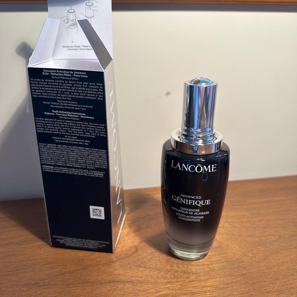 Lancôme 3.8 fl oz NEW in Box Advanced Génifique Serum